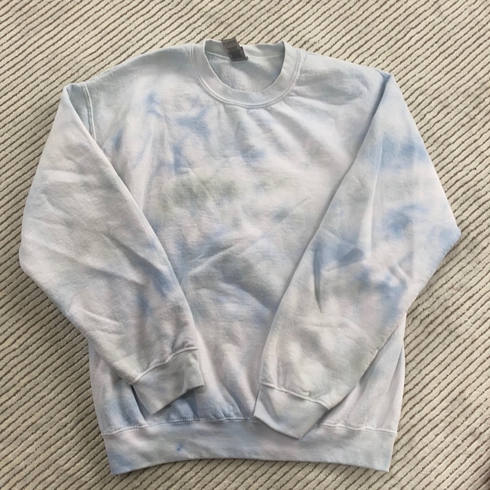 blue tie dye crewneck